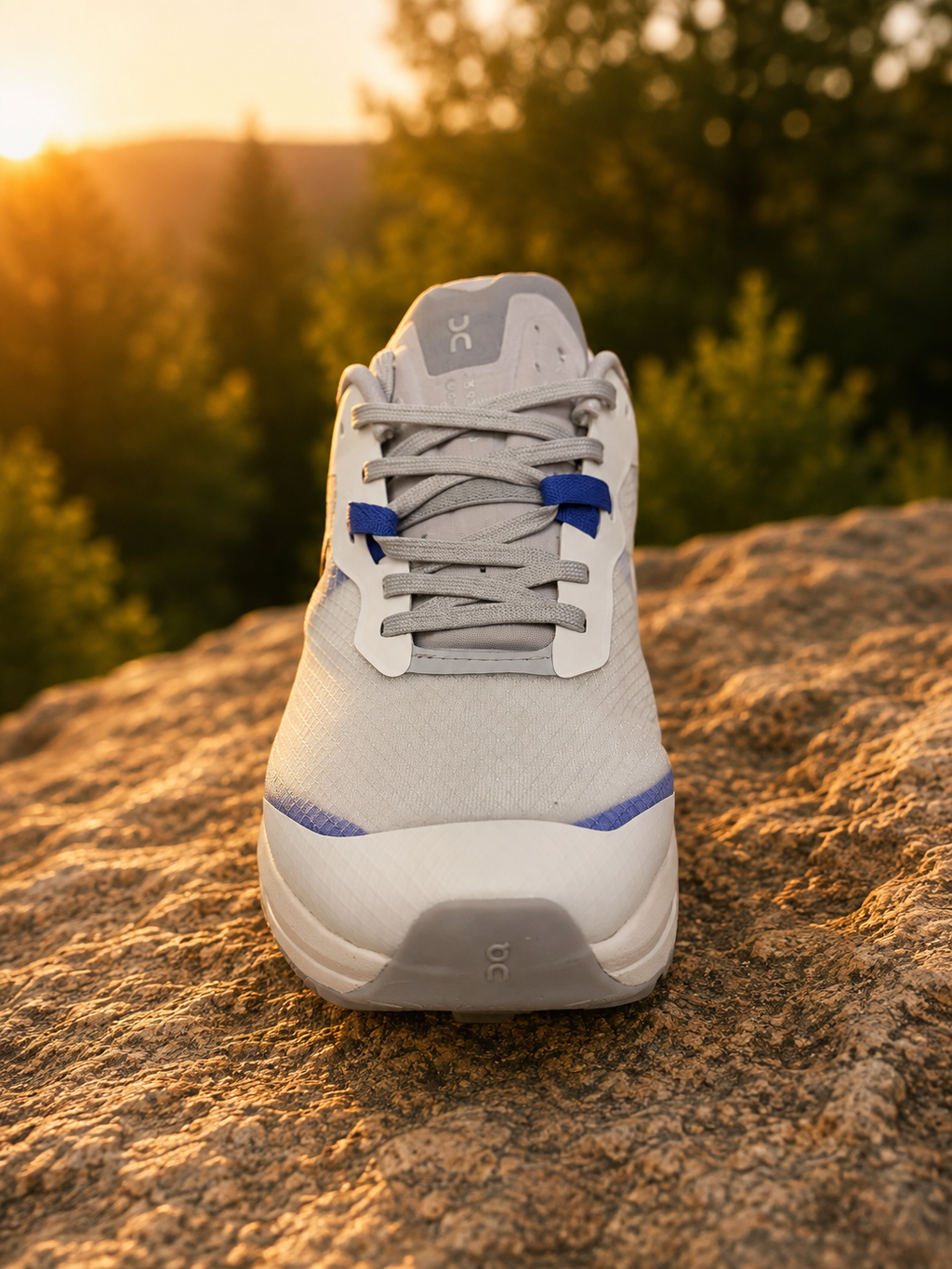 Ivory Glacier / Grey Purple
