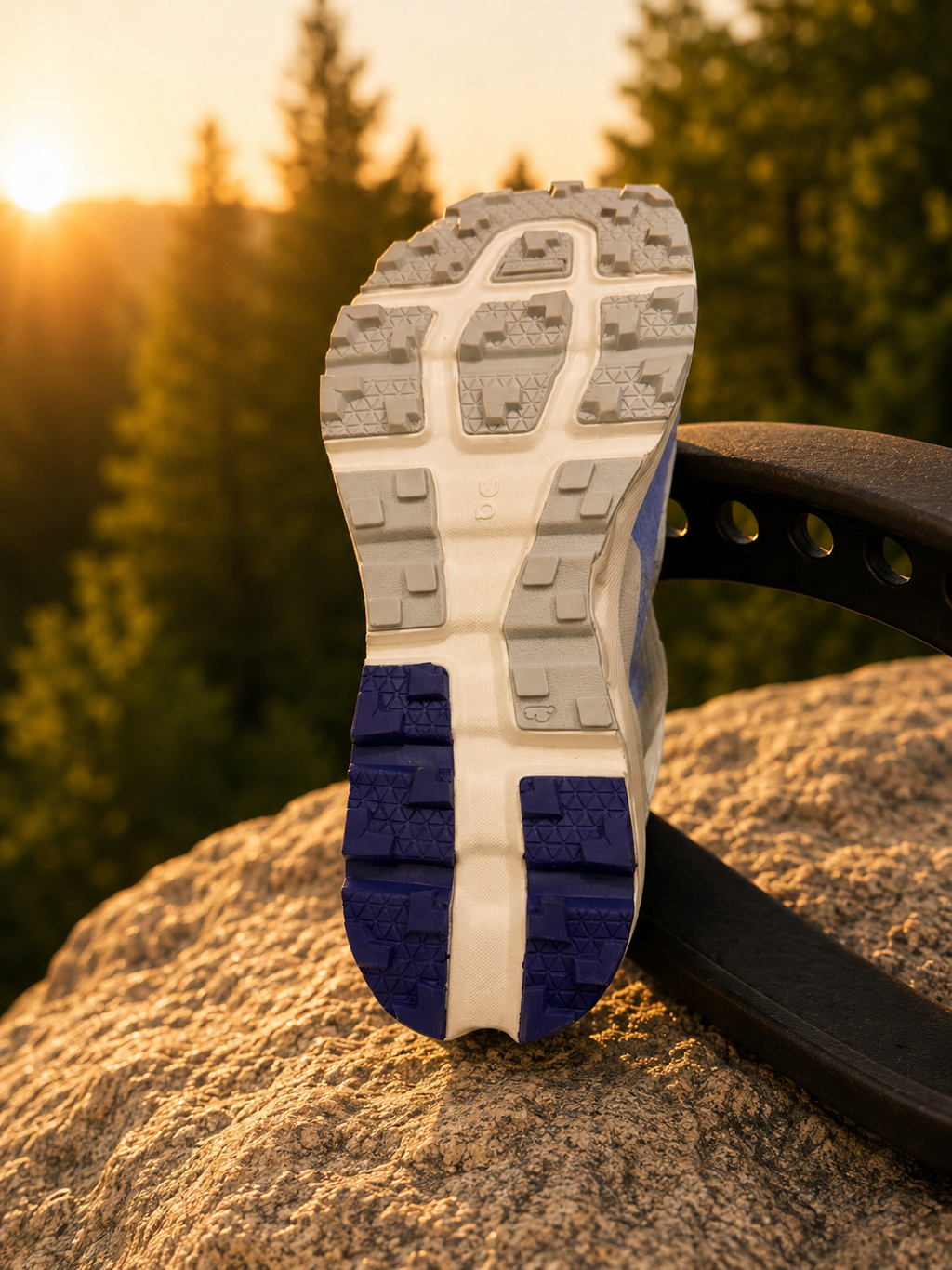 Ivory Glacier / Grey Purple