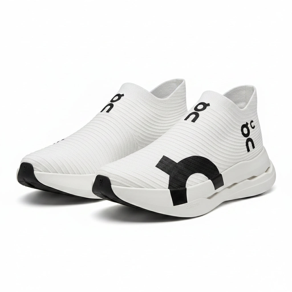 Cloudboom Strike LS - White / Black