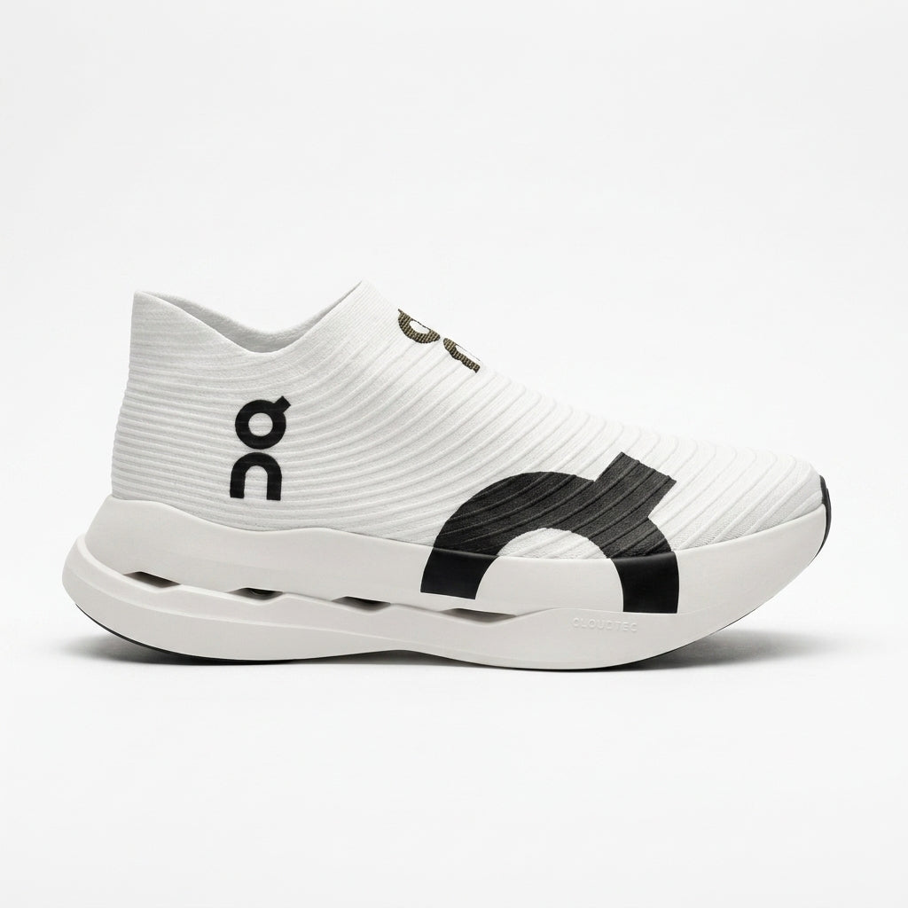 Cloudboom Strike LS - White / Black